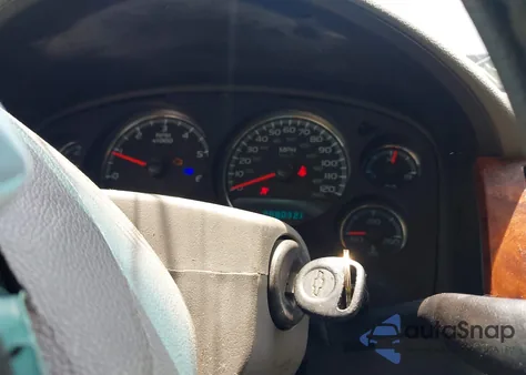 2008 Chevrolet Tahoe Lt z USA, uszkodzony, nr VIN 1GNFC13048J151892